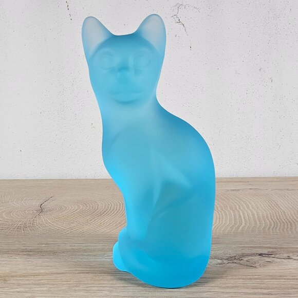 Fenton Art Glass Cat Figurine Frosted Satin Blue with Retail Sticker 5" - Picture 2 of 13